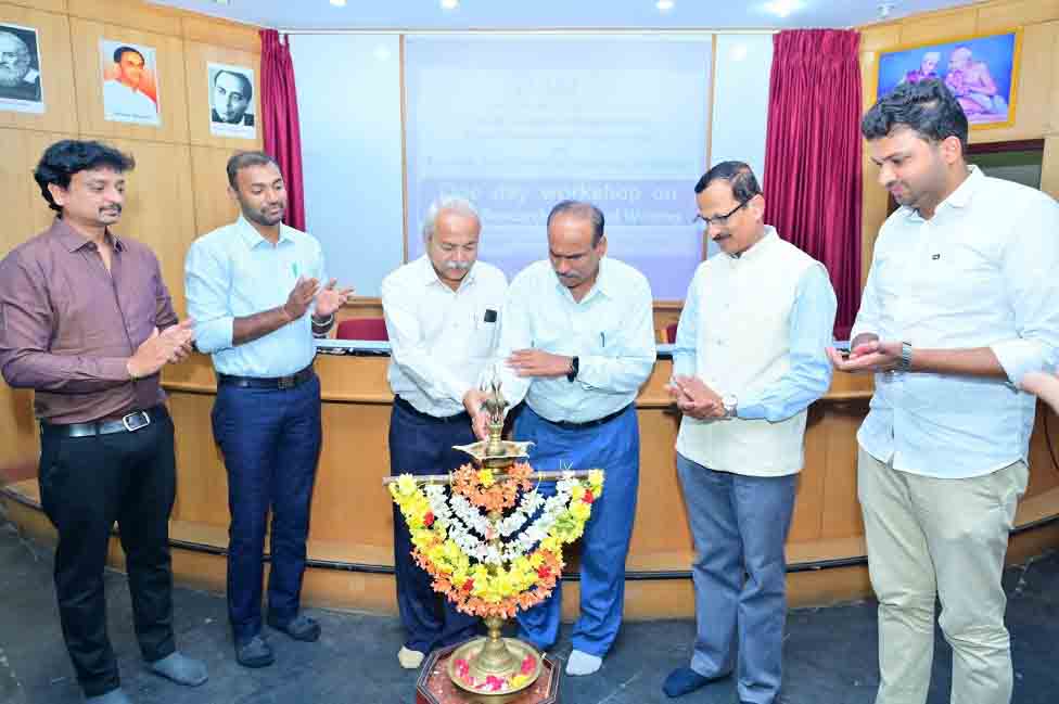 ವಿದ್ಯಾರ್ಥಿಗಳಿಂದ ಹೊಸ ಯೋಜನೆಗಳ ರೂಪಿಸುವಿಕೆ ಅಗತ್ಯ