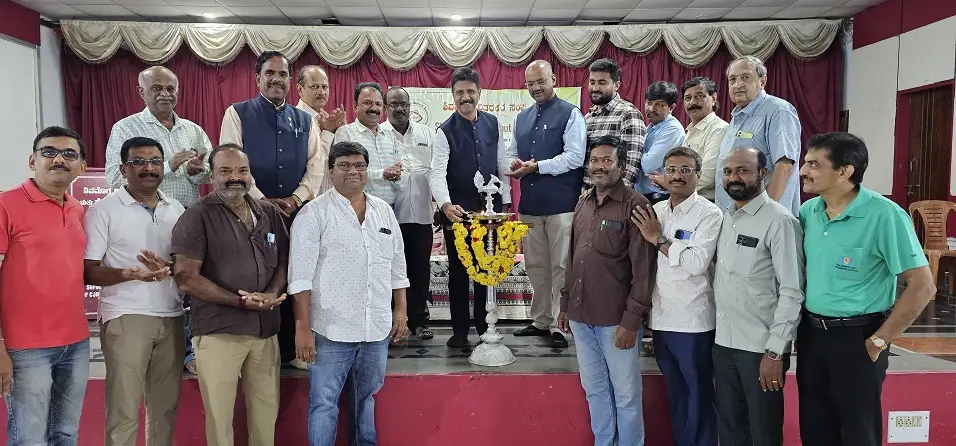 ಯುವಜನರು ರಕ್ತದಾನಕ್ಕೆ ಮುಂದಾಗಲಿ