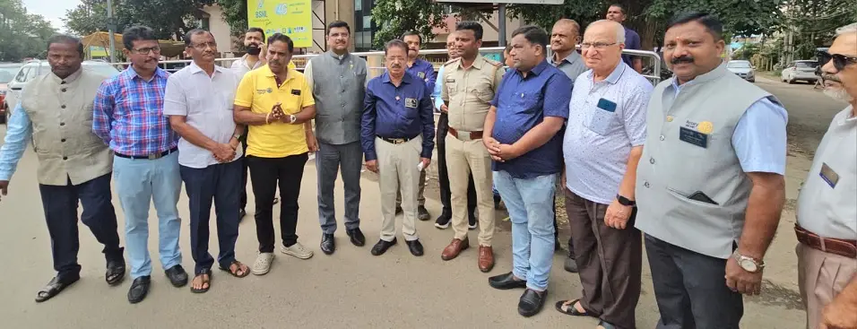 ಪ್ರತಿಯೊಬ್ಬರೂ ರಸ್ತೆ ಸಂಚಾರ ನಿಯಮಗಳನ್ನು ಪಾಲಿಸಿ