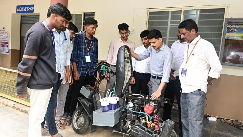 ಅನಾವರಣಗೊಂಡ ವೈವಿಧ್ಯ ಯೋಚನೆ, ಪ್ರಾತ್ಯಕ್ಷಿಕೆ ಪ್ರದರ್ಶನ