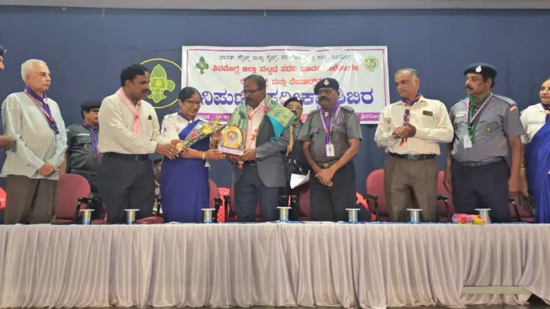 ಶಿಸ್ತಿನ ಜೀವನ ರೂಪಿಸಿಕೊಳ್ಳುವಲ್ಲಿ ಸ್ಕೌಟ್ಸ್ ಮತ್ತು ಗೈಡ್ಸ್ ಸಹಕಾರಿ