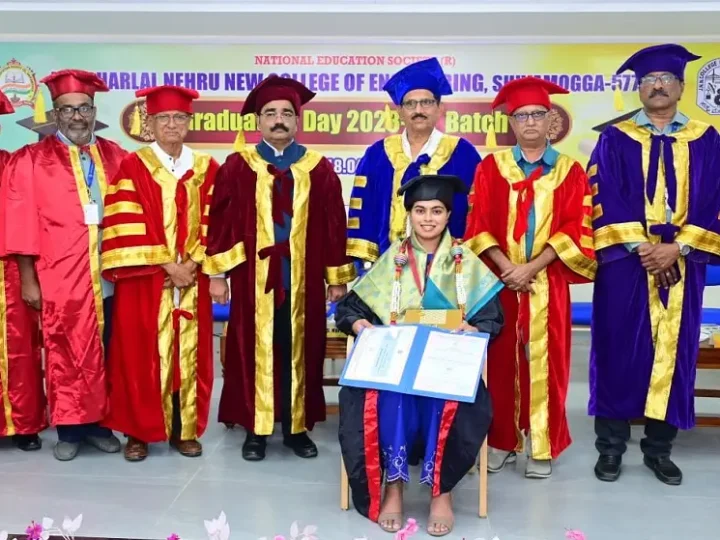 ಬದುಕಿನ ಉನ್ನತಿಗೆ ಮೌಲ್ಯಗಳ ಪಾಲನೆ ಮುಖ್ಯ